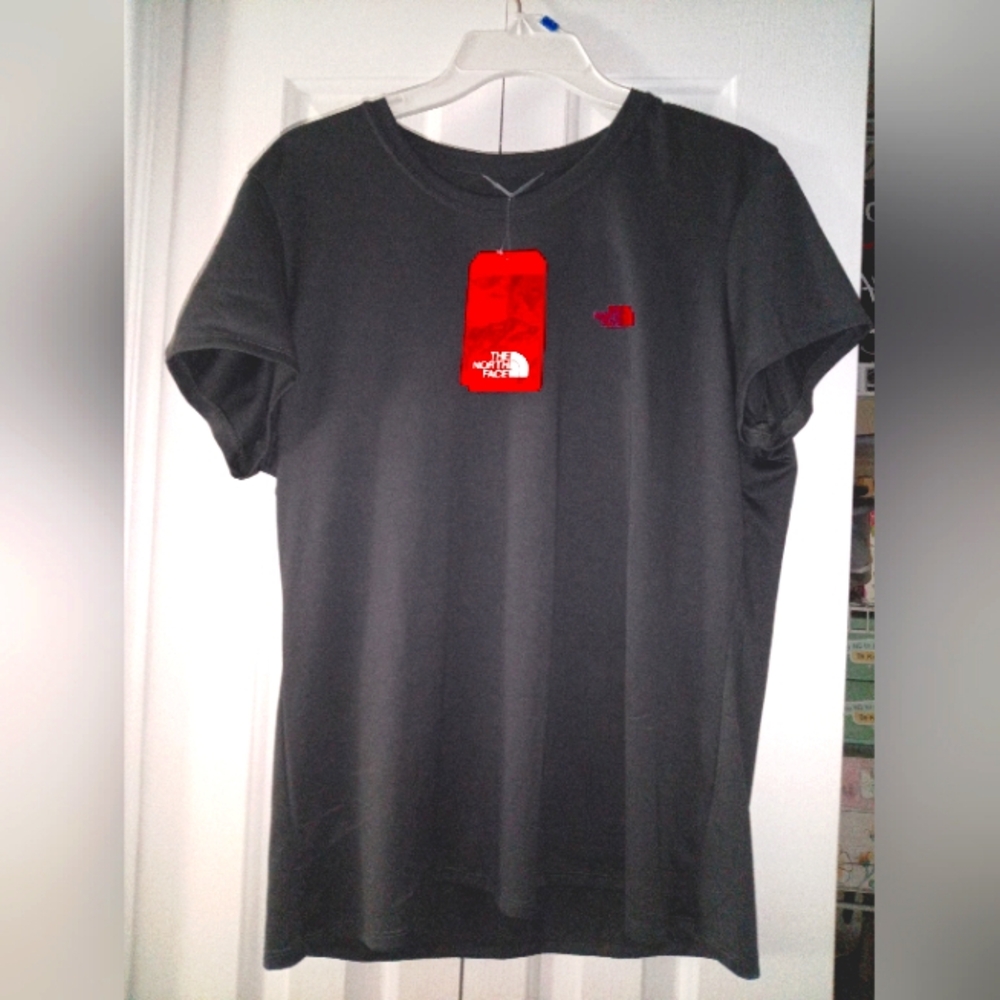 The North Face, Size XL Amp Tee, NWT